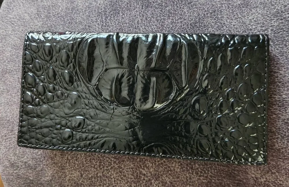 NWOT BRAHMIN Cordelia Black Checkbook cover